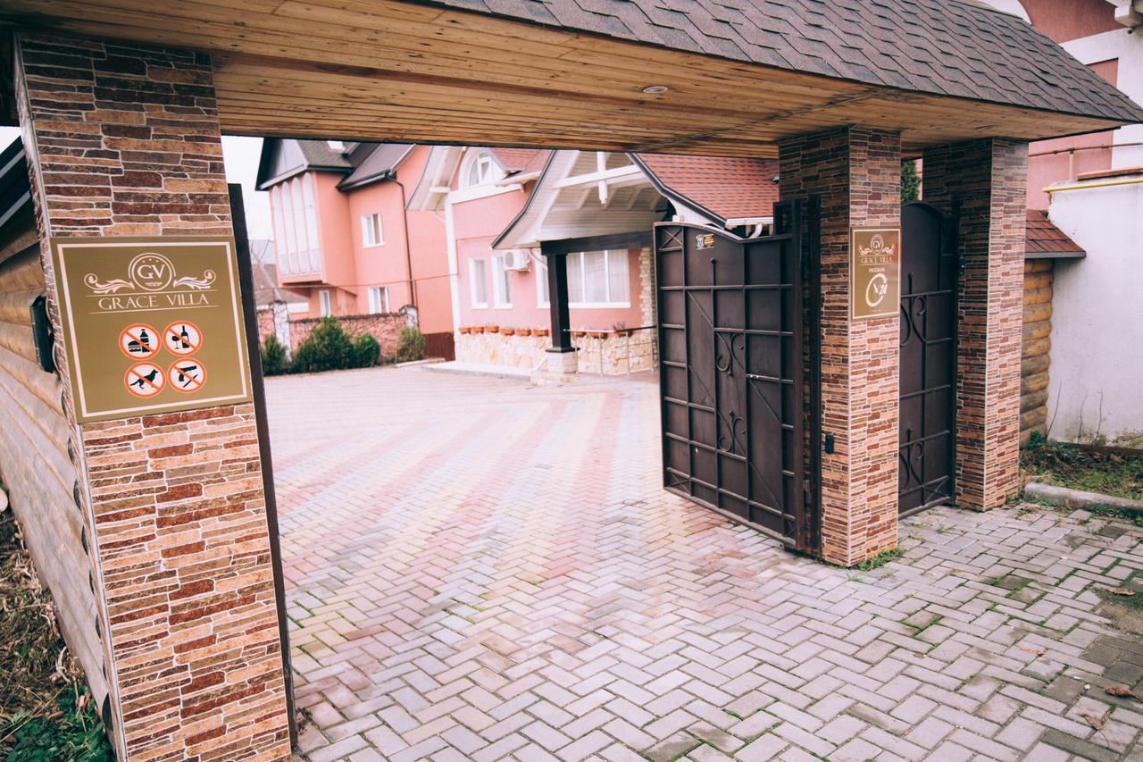 Grace Villa Codru エクステリア 写真
